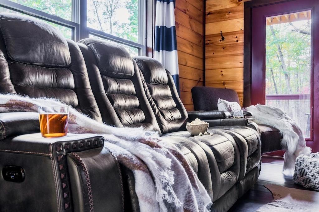 سيفيرفيل Nordic Mountain Modern Lodge - Family Friendly Luxury Cabin In Walden'S Ridge المظهر الخارجي الصورة