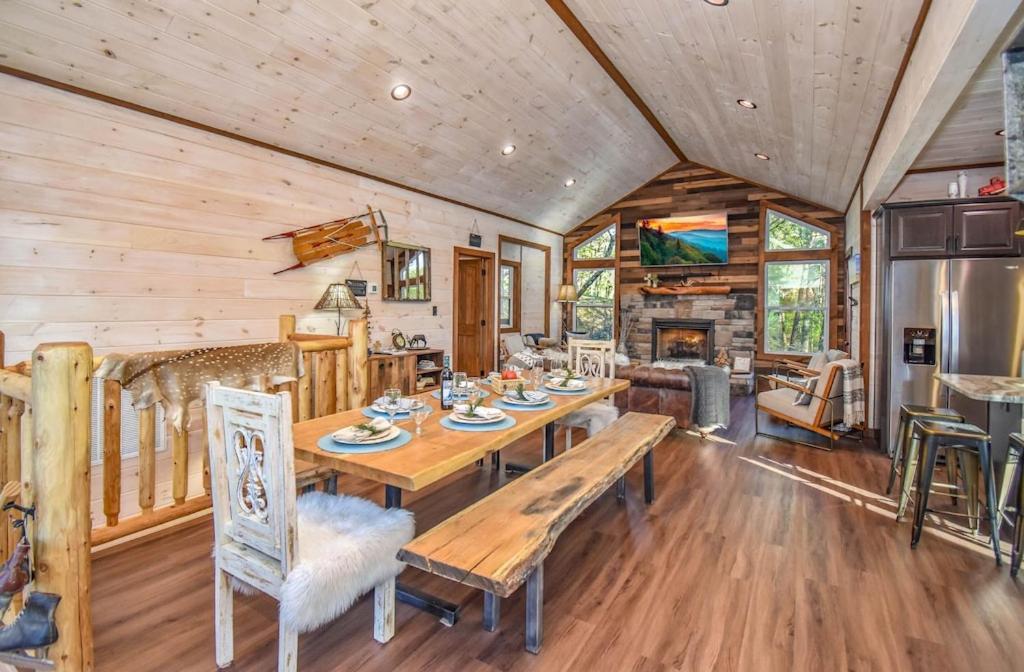 سيفيرفيل Nordic Mountain Modern Lodge - Family Friendly Luxury Cabin In Walden'S Ridge المظهر الخارجي الصورة